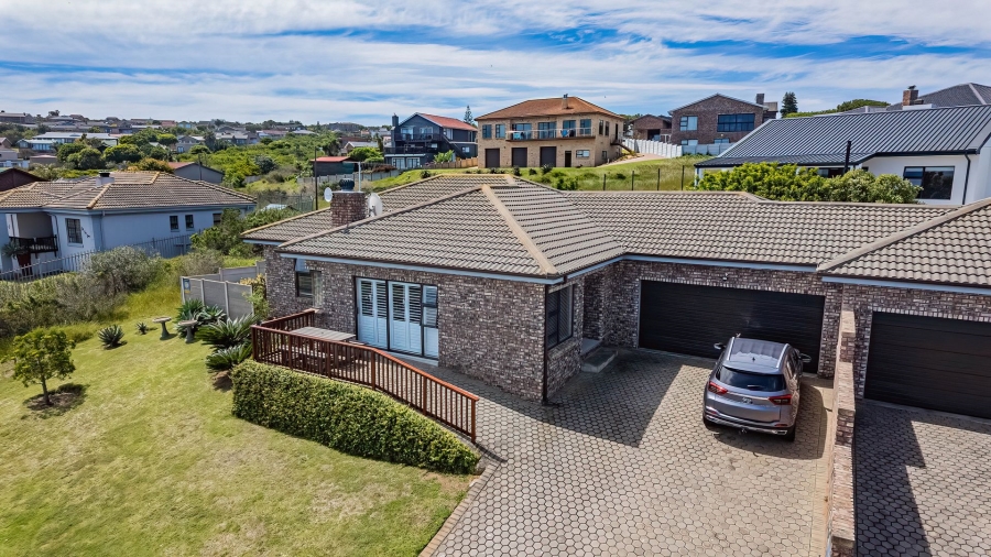 3 Bedroom Property for Sale in Dana Bay Western Cape